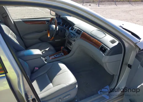 2005 Lexus Es 330 z USA, uszkodzony, nr VIN JTHBA30G955095459